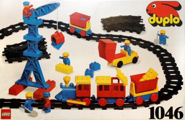 1046-1 DUPLO Train Set, with Rails