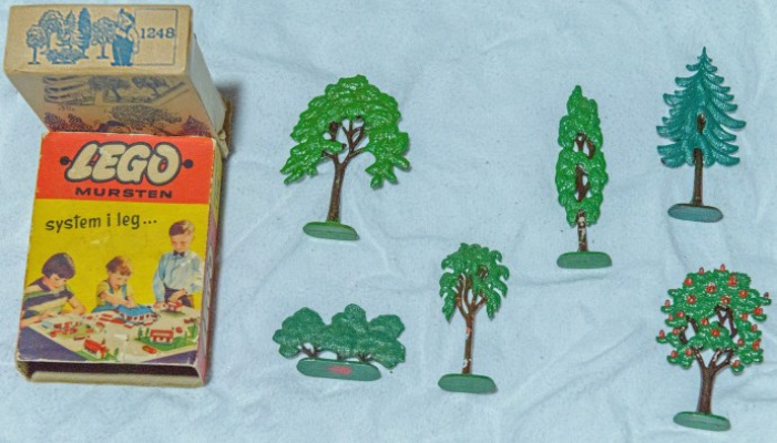 1248-2 Painted Trees and Bushes