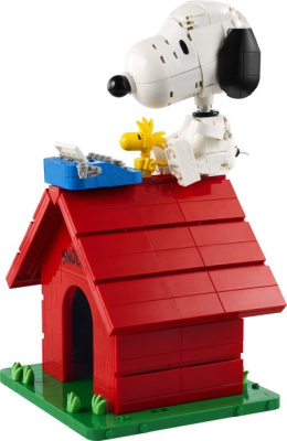 21368-1 Peanuts: Snoopy's Doghouse