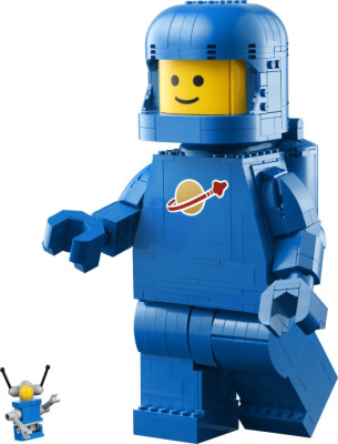 40921-1 Scaled-Up Blue Astronaut Minifigure