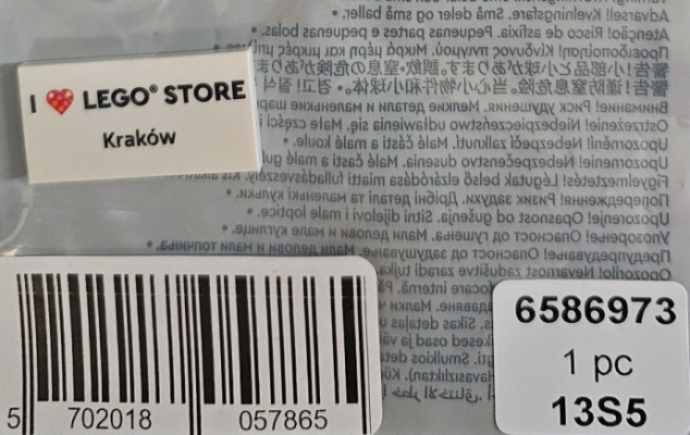 6586973-1 I Heart LEGO Store Krakow Tile