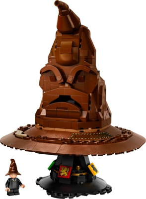 76429-1 Talking Sorting Hat