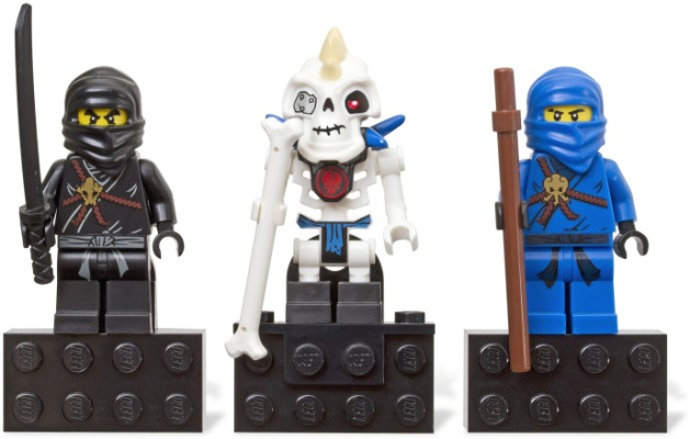 853102-1 Ninjago Magnet Set