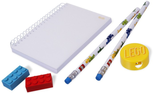 853143-1 LEGO Signature Minifigure Stationery Set