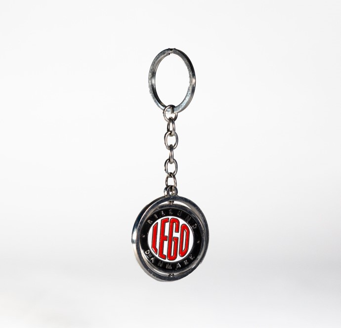 5007093-1 Retro Spinning Key Chain 1950