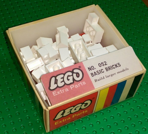 052-1 Assorted basic bricks - White