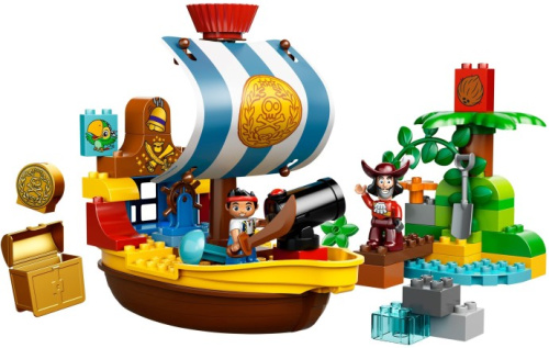 10514-1 Jake's Pirate Ship Bucky