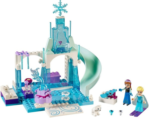 10736-1 Anna and Elsa's Frozen Playground