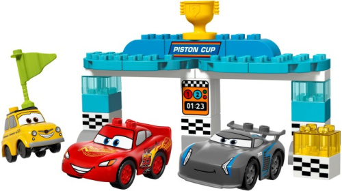 10857-1 Piston Cup Race