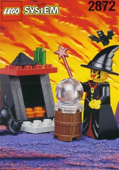 2872-1 Witch and Fireplace