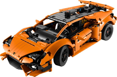 42196-1 Lamborghini Huracán Tecnica Orange