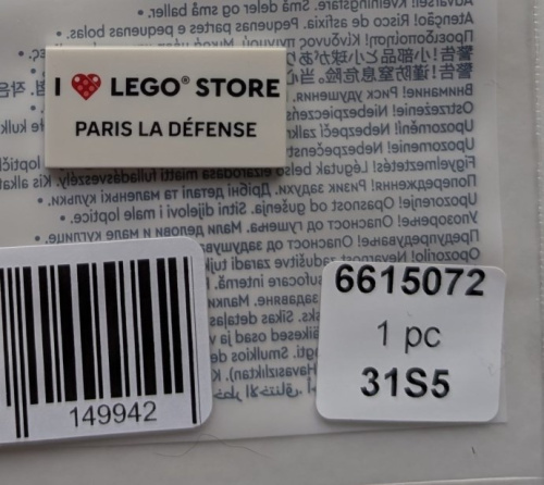 5009933-1 I Heart Paris La Défense