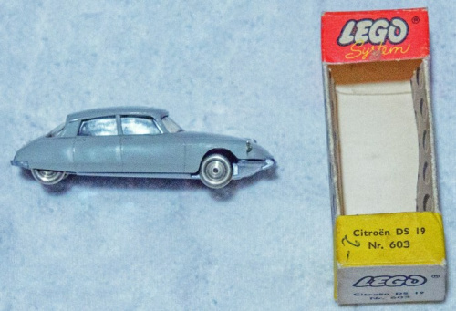 603-2 1:87 Citroën DS 19