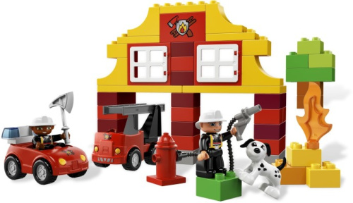 6138-1 My First Fire Station