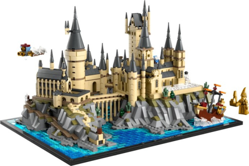 76419-1 Hogwarts Castle and Grounds