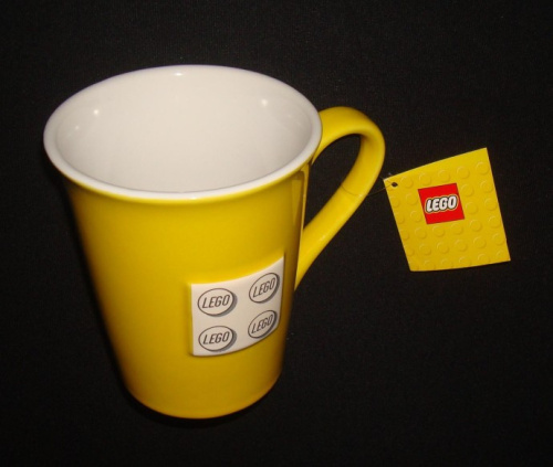 850424-1 LEGO mug