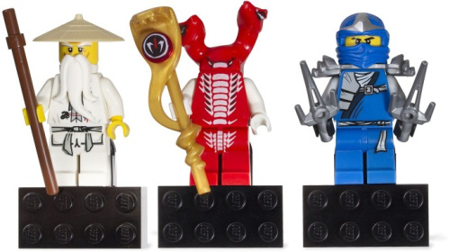 853404-1 Ninjago Magnet Set