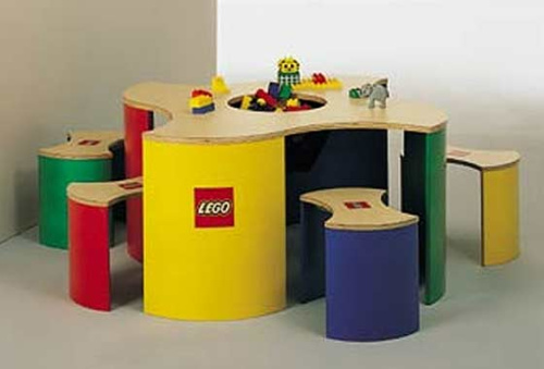 9806-1 Play Table